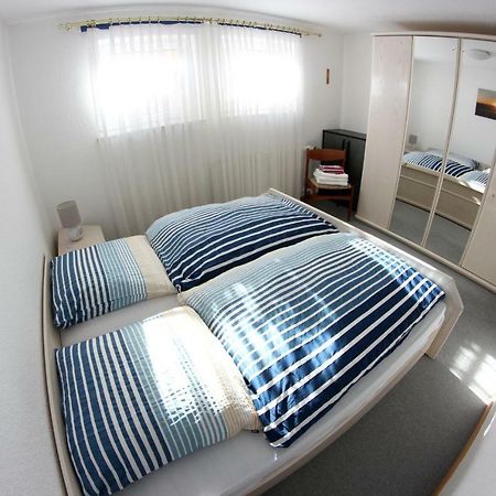 Ruhige Und Gemuetliche Ferienwohnung In Calden Екстериор снимка