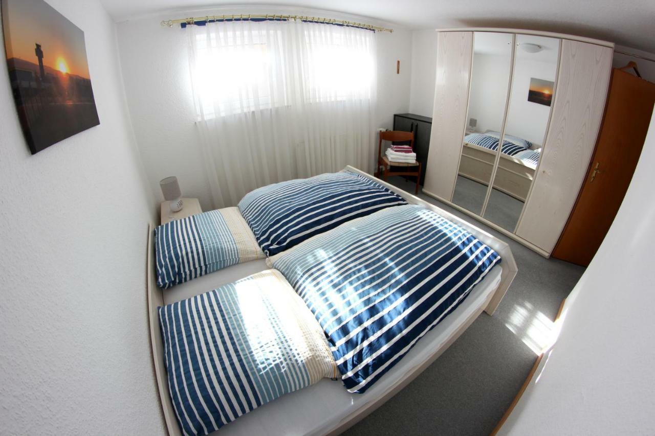 Ruhige Und Gemuetliche Ferienwohnung In Calden Екстериор снимка