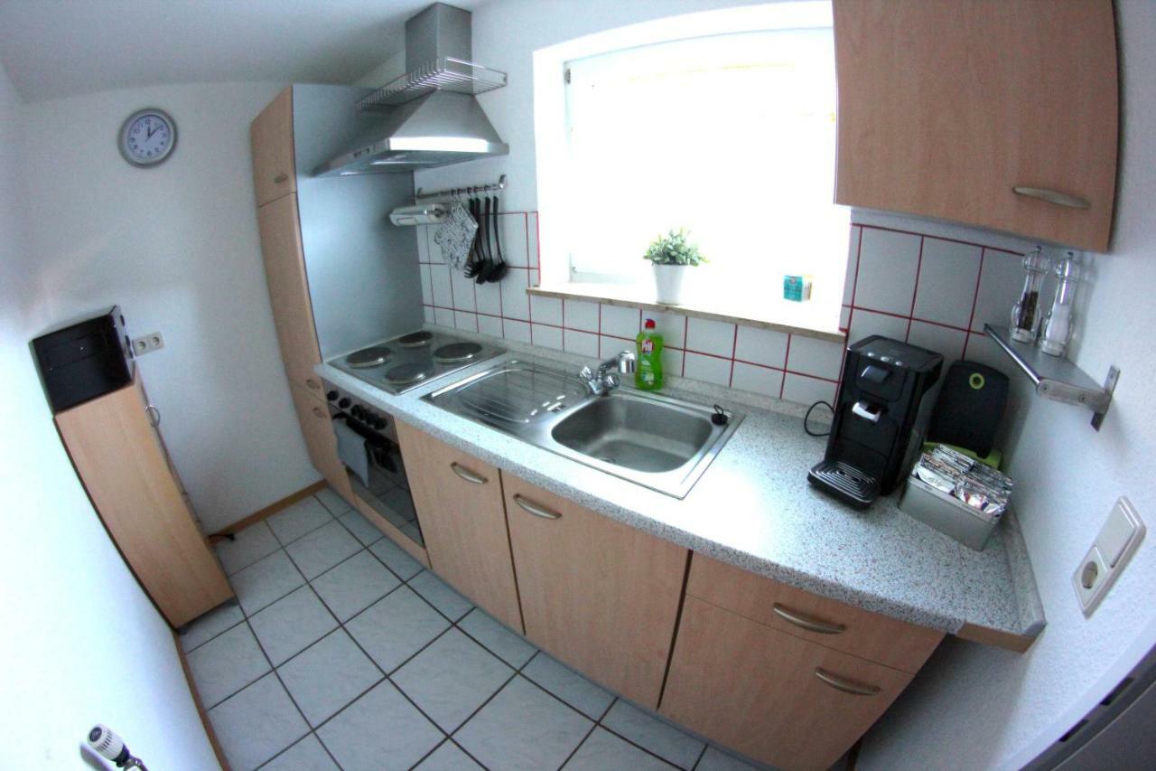 Ruhige Und Gemuetliche Ferienwohnung In Calden Екстериор снимка